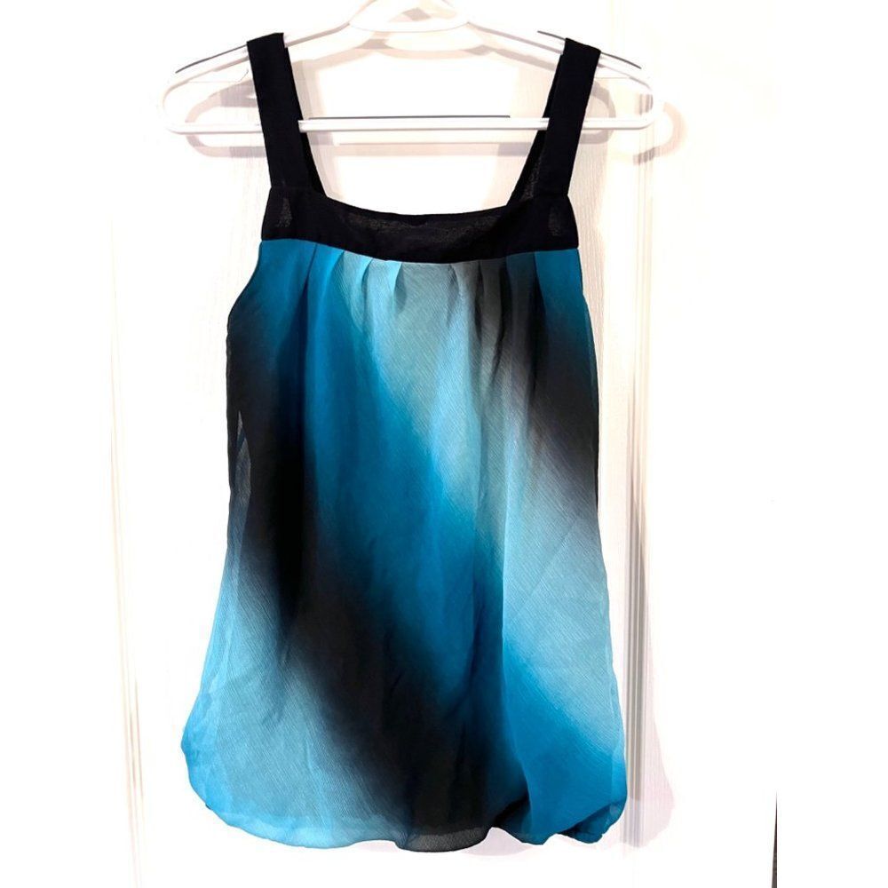 ‎Wrapper Women's Medium Tank Top - Picture 5 of 6